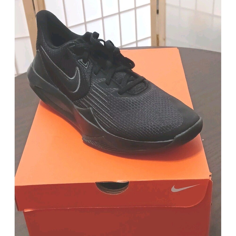 Nike NIB Black Precision V Basketball Shoes Size 10